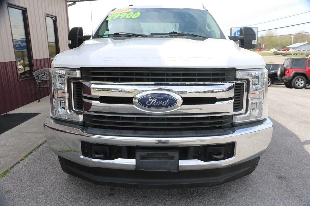 Ford F-250 SD XLT Crew Cab SWB 4WD 2019