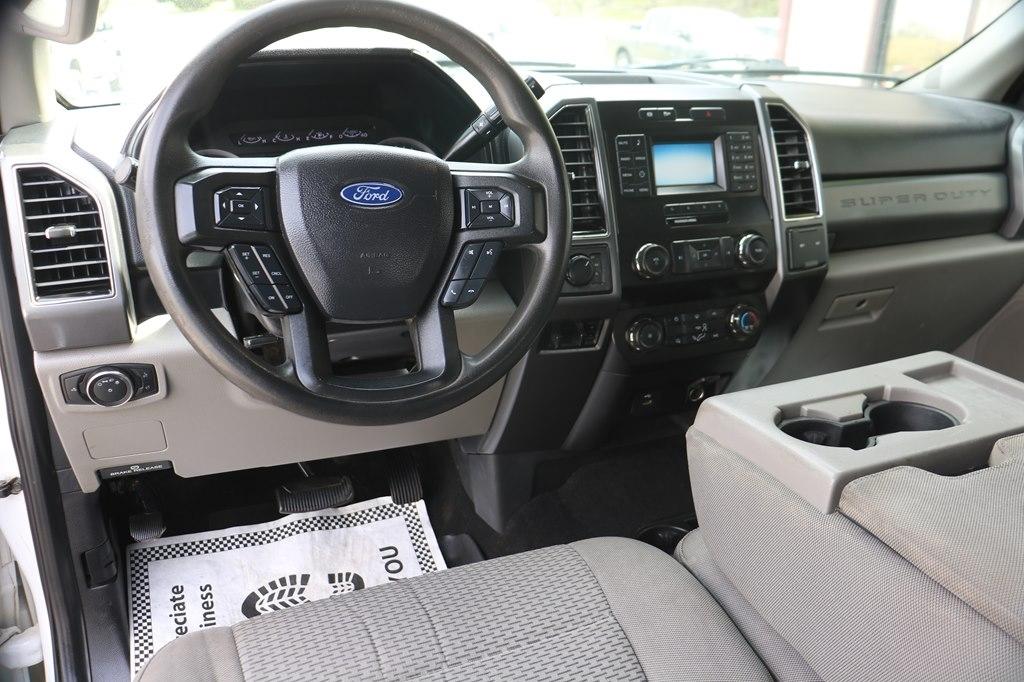 Ford F-250 SD XLT Crew Cab SWB 4WD 2019