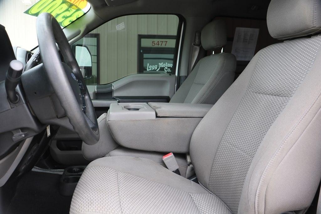Ford F-250 SD XLT Crew Cab Short Bed 4WD 2019