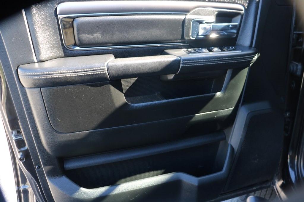 RAM 3500 Laramie Crew Cab LWB 4WD DRW 2018