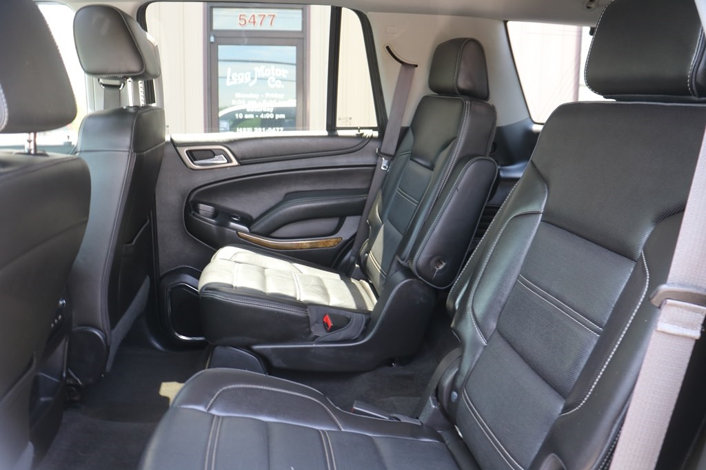 GMC Yukon Denali 4WD 2017
