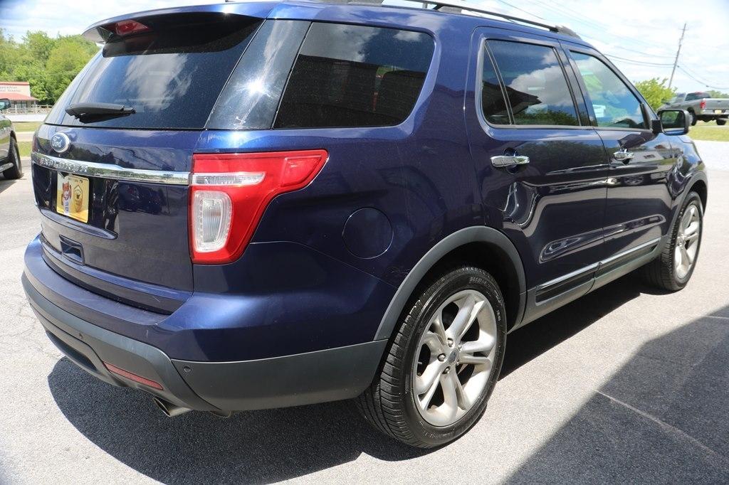Ford Explorer Limited FWD 2011