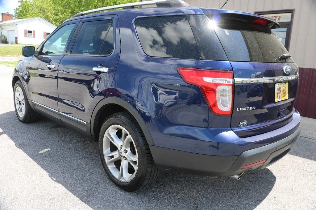 Ford Explorer Limited FWD 2011