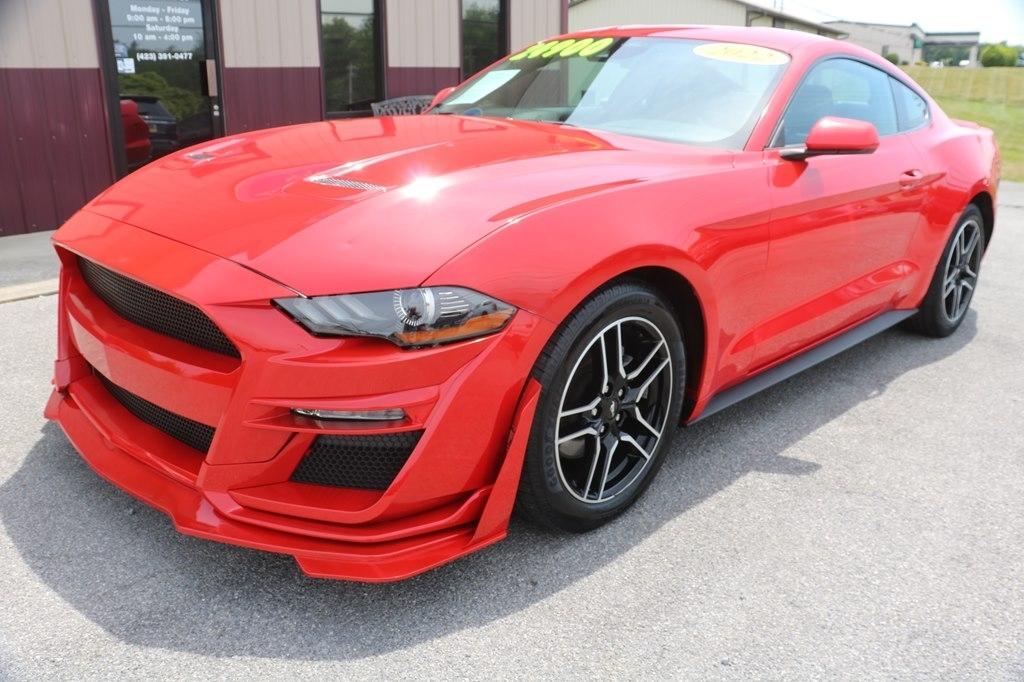 Ford Mustang EcoBoost Coupe 2022