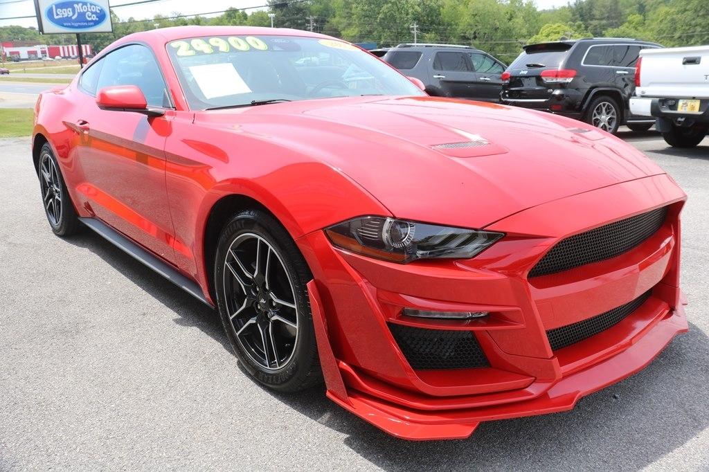 Ford Mustang EcoBoost Coupe 2022