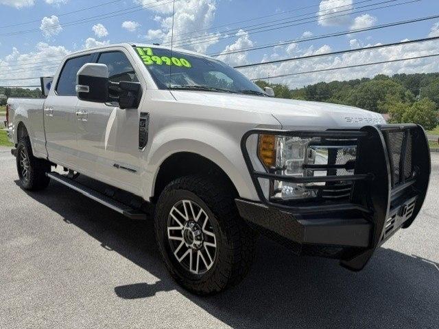 Ford F-250 SD Lariat Crew Cab 4WD 2017