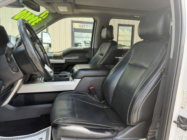 Ford F-250 SD Lariat Crew Cab 4WD 2017