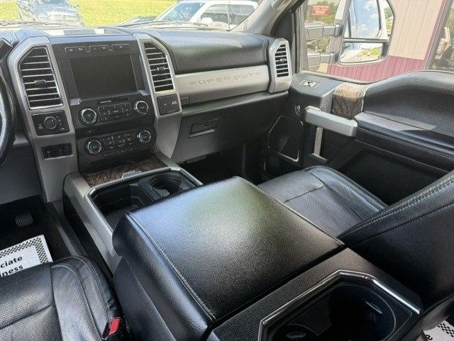 Ford F-250 SD Lariat Crew Cab 4WD 2017