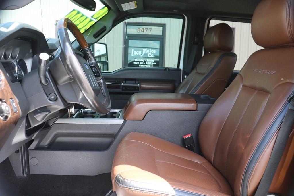 Ford F-250 SD Platinum Crew Cab 4WD 2016
