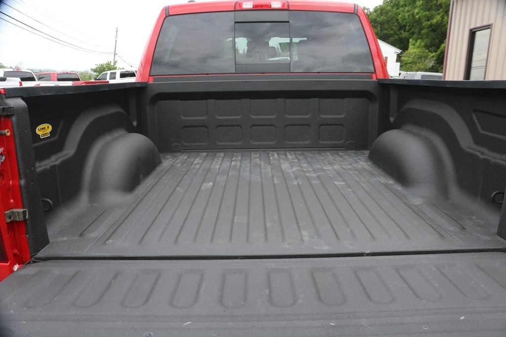 RAM 1500 Rebel Crew Cab SWB 4WD 2017