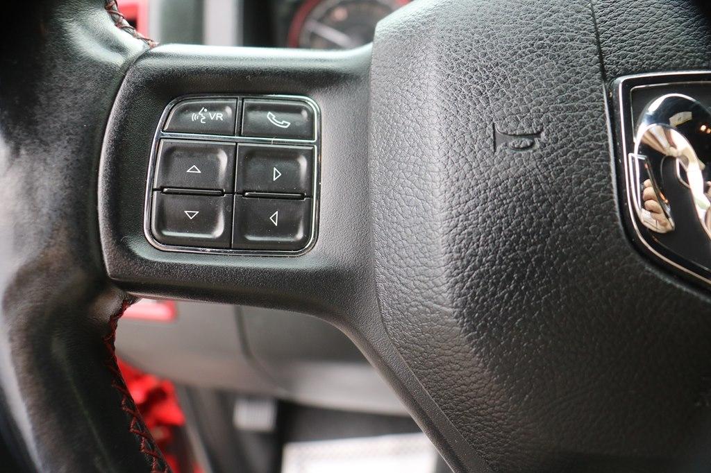 RAM 1500 Rebel Crew Cab SWB 4WD 2017