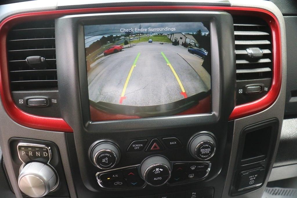 RAM 1500 Rebel Crew Cab SWB 4WD 2017