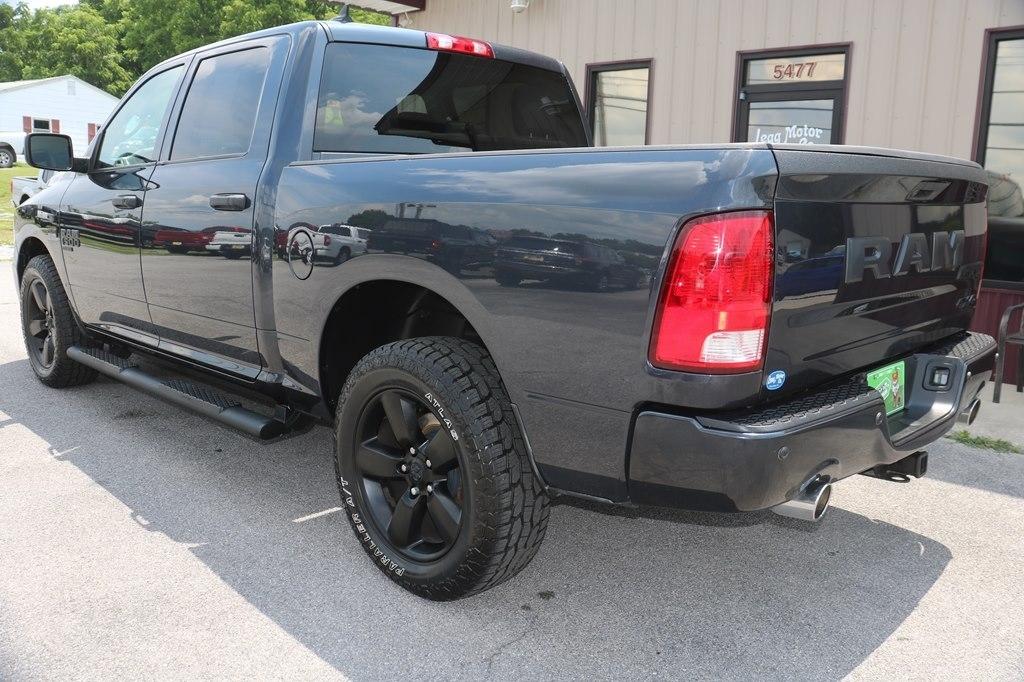 RAM 1500 Classic Express 4x4 Quad Cab 6'4" Box 2019
