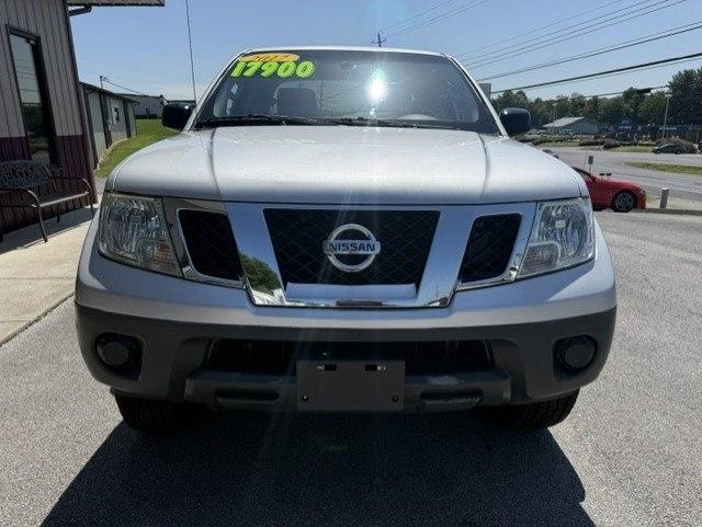 Nissan Frontier S Crew Cab 5AT 4WD 2017