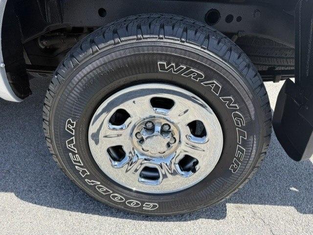 Nissan Frontier S Crew Cab 5AT 4WD 2017