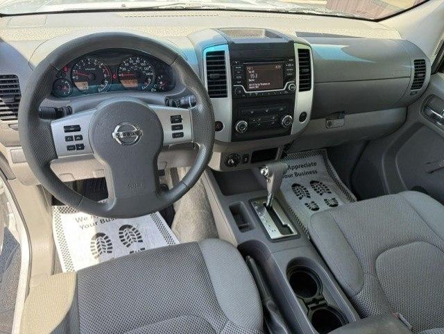 Nissan Frontier S Crew Cab 5AT 4WD 2017