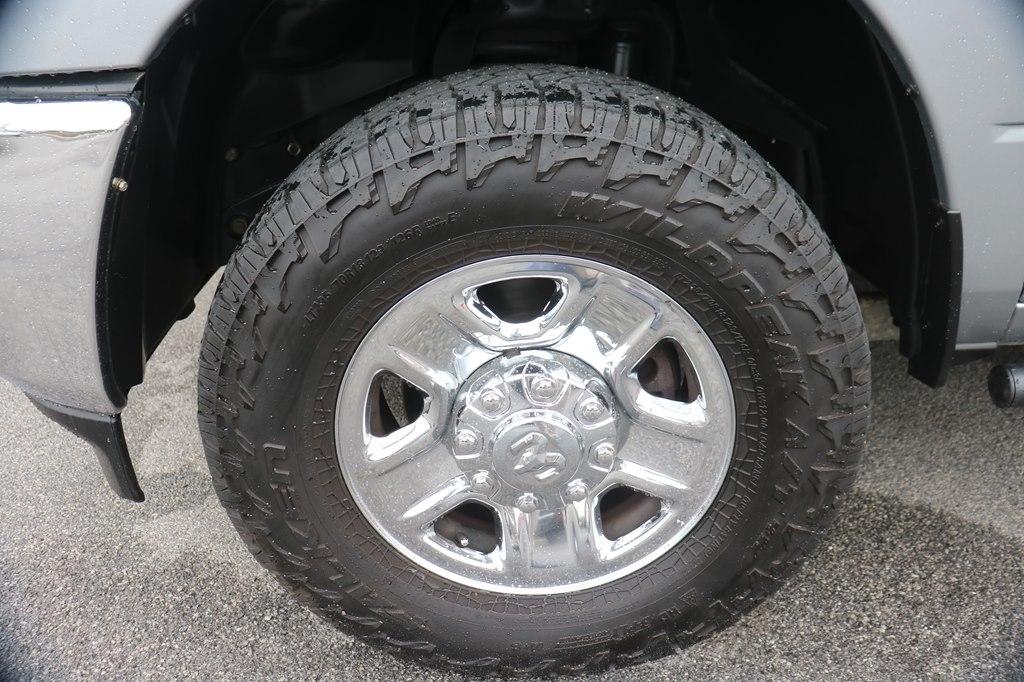 RAM 2500 Tradesman Crew Cab SWB 4WD 2024