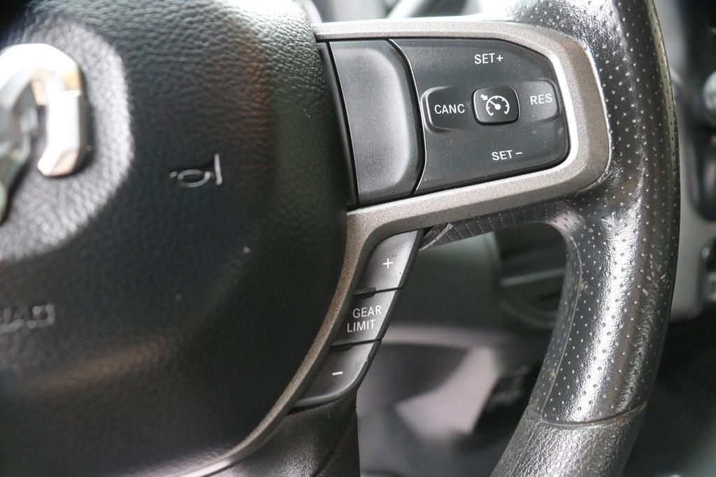 RAM 2500 Tradesman Crew Cab SWB 4WD 2024