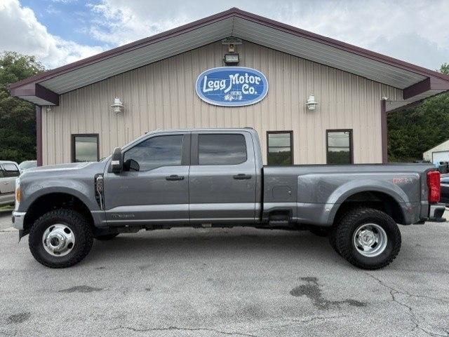 Ford F-350 SD FX4 Crew Cab Long Bed DRW 4WD 2023