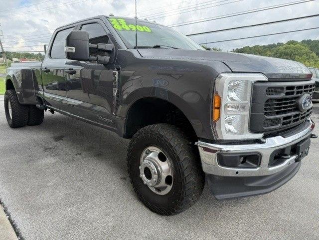 Ford F-350 SD FX4 Crew Cab Long Bed DRW 4WD 2023