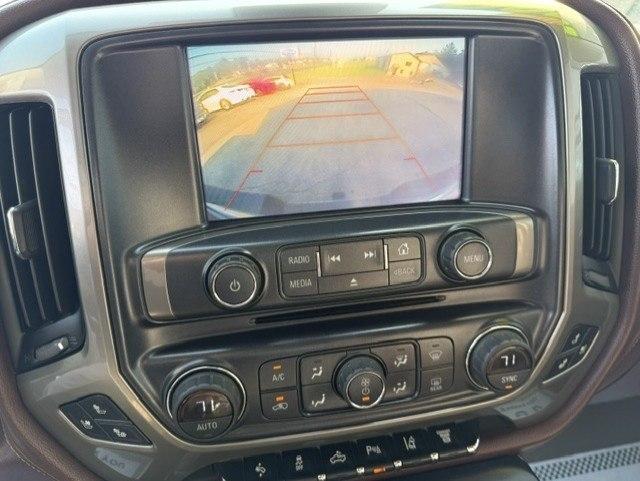 Chevrolet Silverado 3500HD 4WD Crew Cab 167" High Country 2016