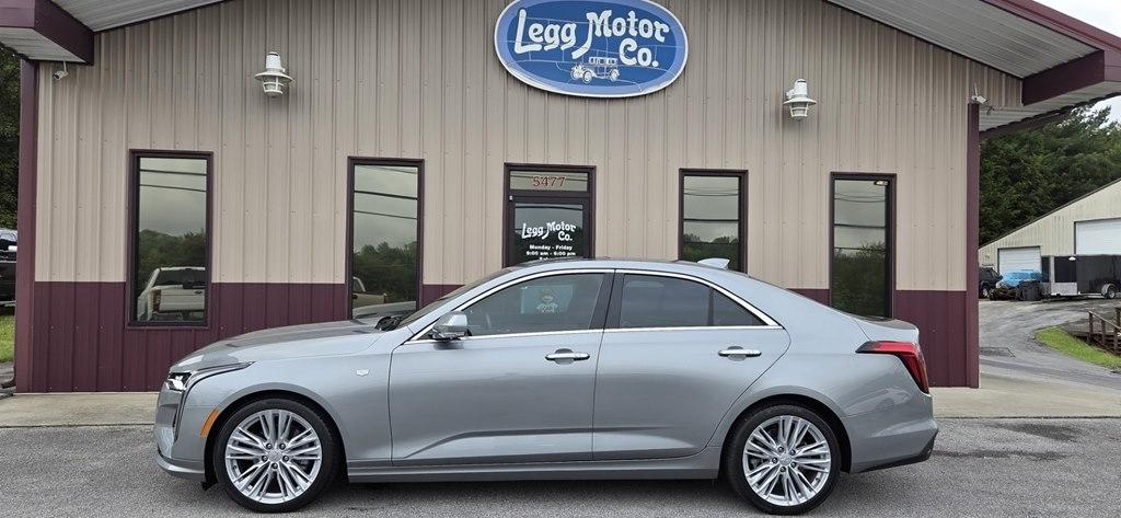 2025 Cadillac CT4 Premium Luxury
