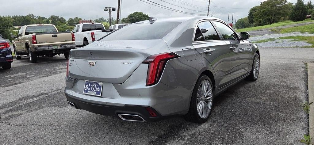 Cadillac CT4 Premium Luxury 2025