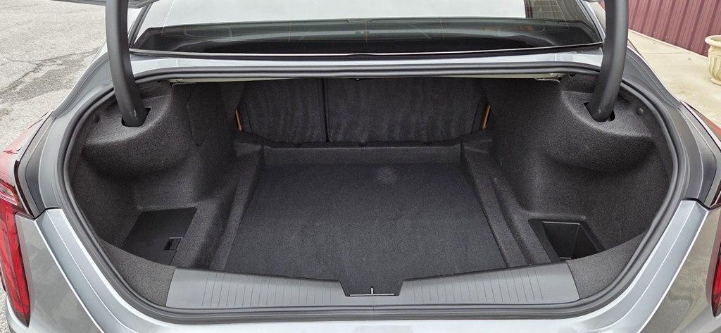 Cadillac CT4 Premium Luxury 2025