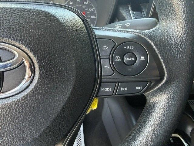 2023 Toyota Corolla LE - Photo 16