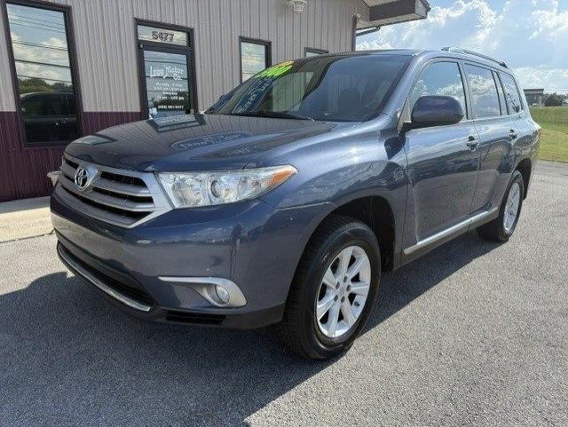 Toyota Highlander LE Plus V6 AWD (Natl) 2013
