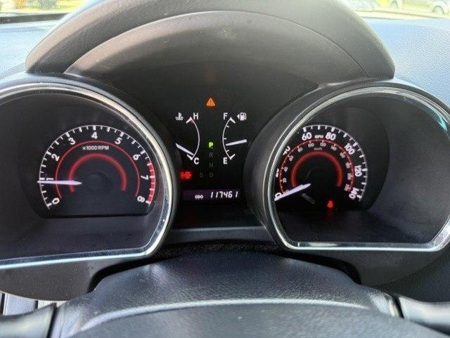 Toyota Highlander LE Plus V6 AWD (Natl) 2013