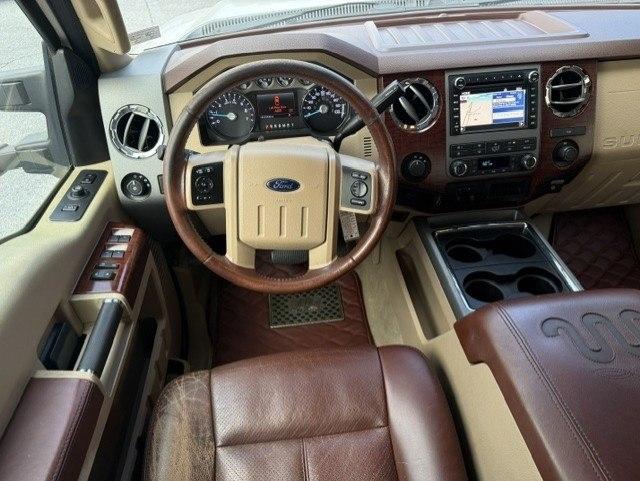 Ford F-350 SD King Ranch Crew Cab 4WD DRW 2012