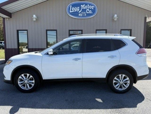 2016 Nissan Rogue SV 4D SUV AWD