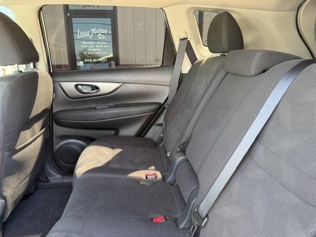 Nissan Rogue SV 4D SUV AWD 2016