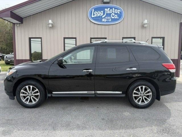 2014 Nissan Pathfinder SL 4D SUV 4WD