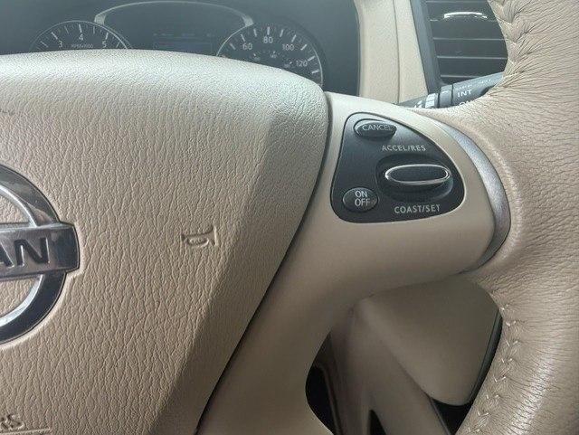 Nissan Pathfinder SL 4D SUV 4WD 2014