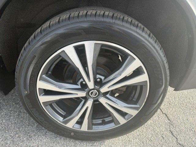 Nissan Rogue SV 4D SUV AWD 2019