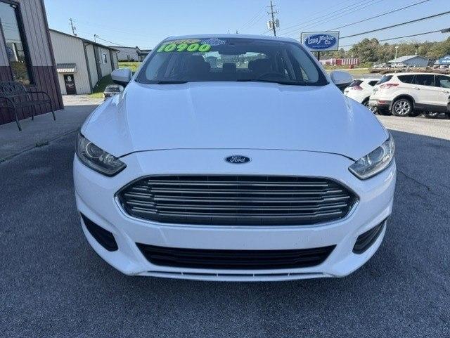 Ford Fusion S 2015