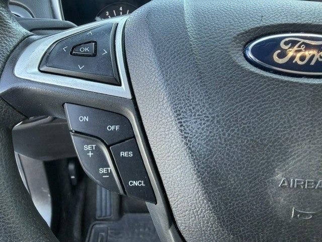 Ford Fusion S 2015