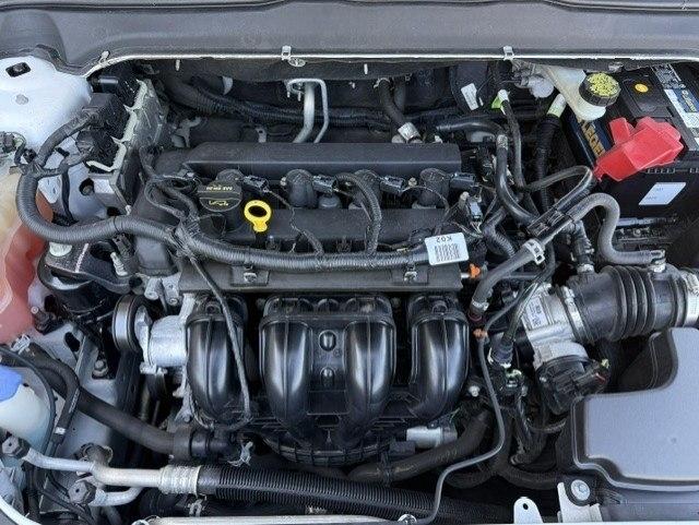 Ford Fusion S 2015