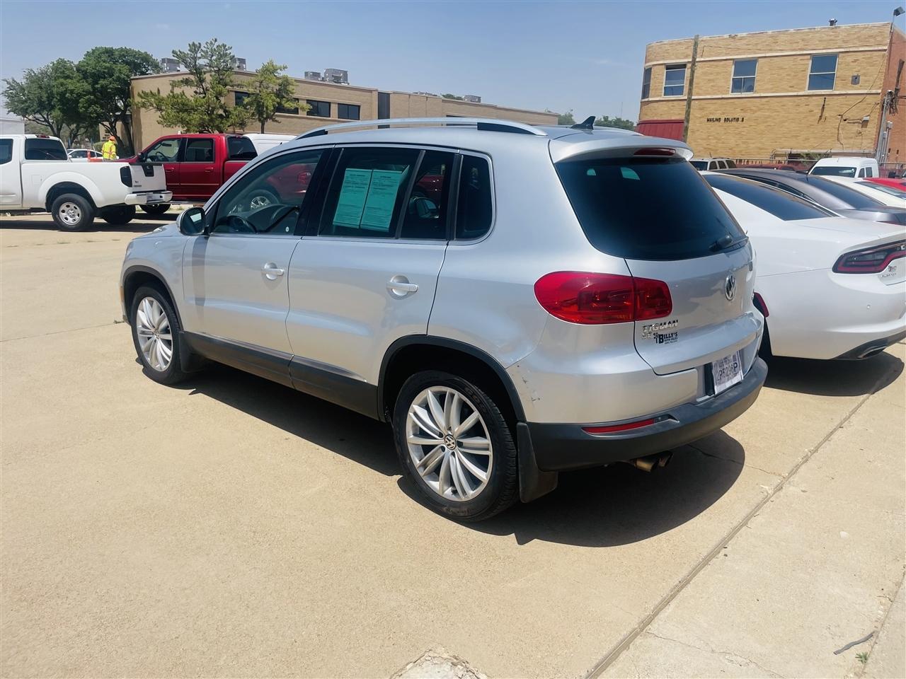 Volkswagen Tiguan 4MOTION 4dr Auto SE 2016