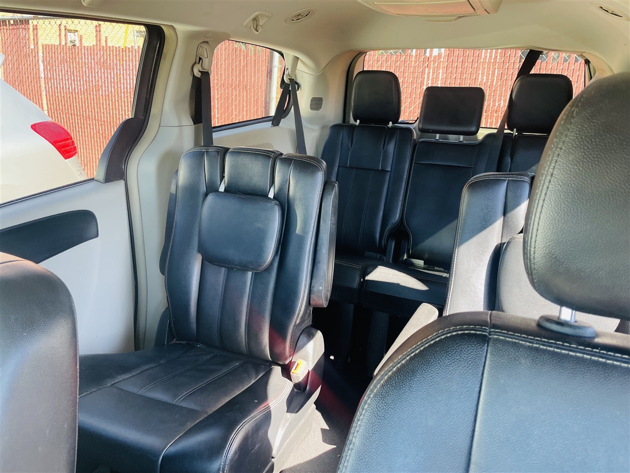 Chrysler Town & Country 4dr Wgn Touring 2013 Chrysler Town & Country 4dr Wgn Touring 2013