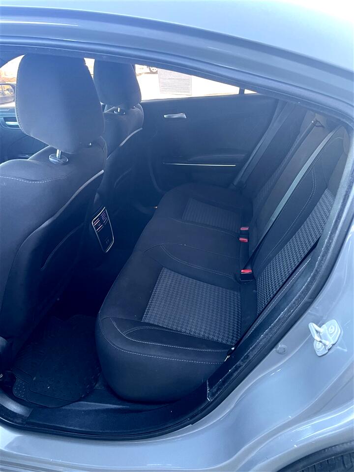 Dodge Charger SXT RWD 2017