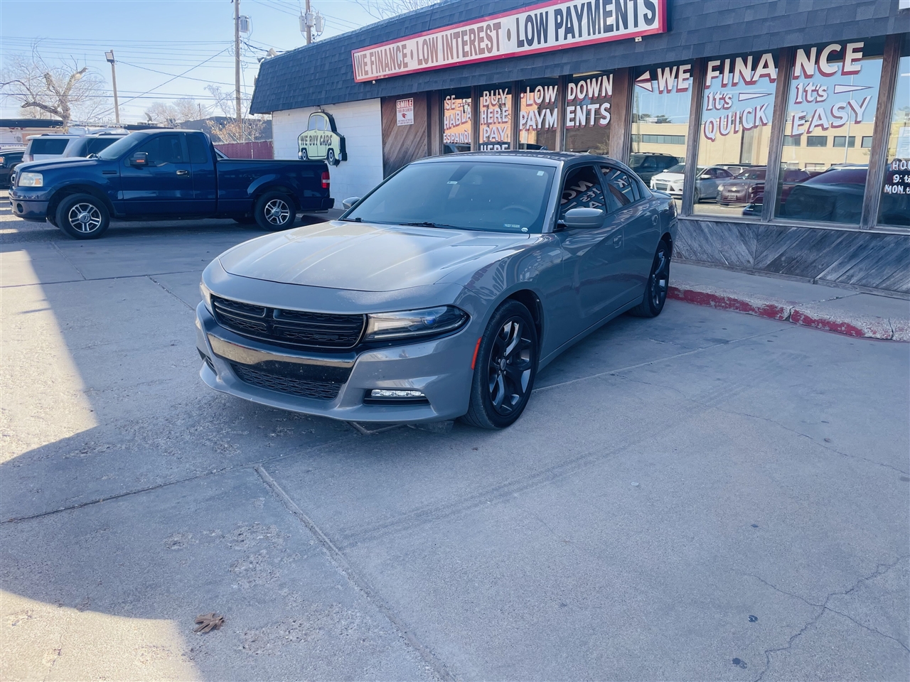 Dodge Charger SXT RWD 2017