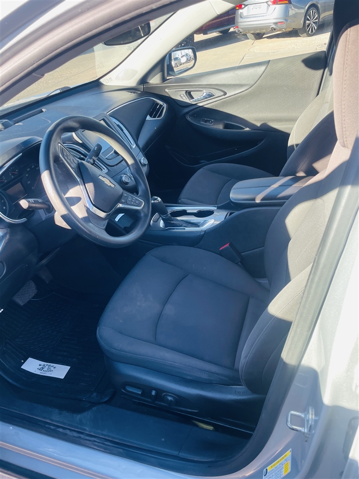 Chevrolet Malibu 4dr Sdn LT w/1LT 2018