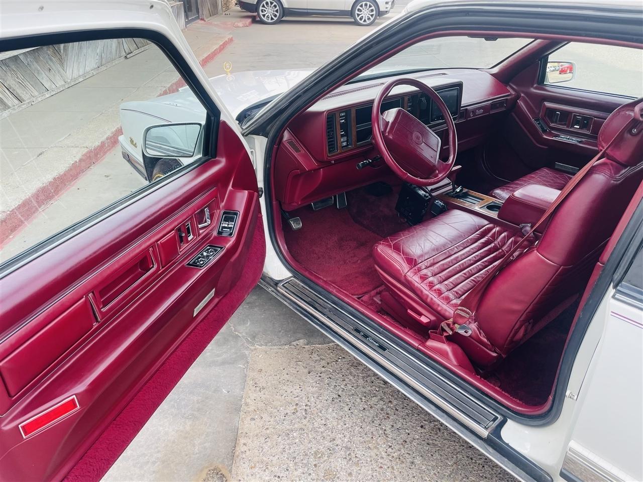 Cadillac Eldorado 2dr Coupe 1990