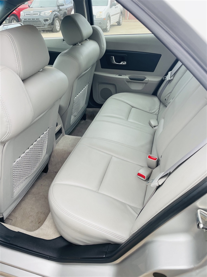 Cadillac CTS 4dr Sdn 2.8L 2006