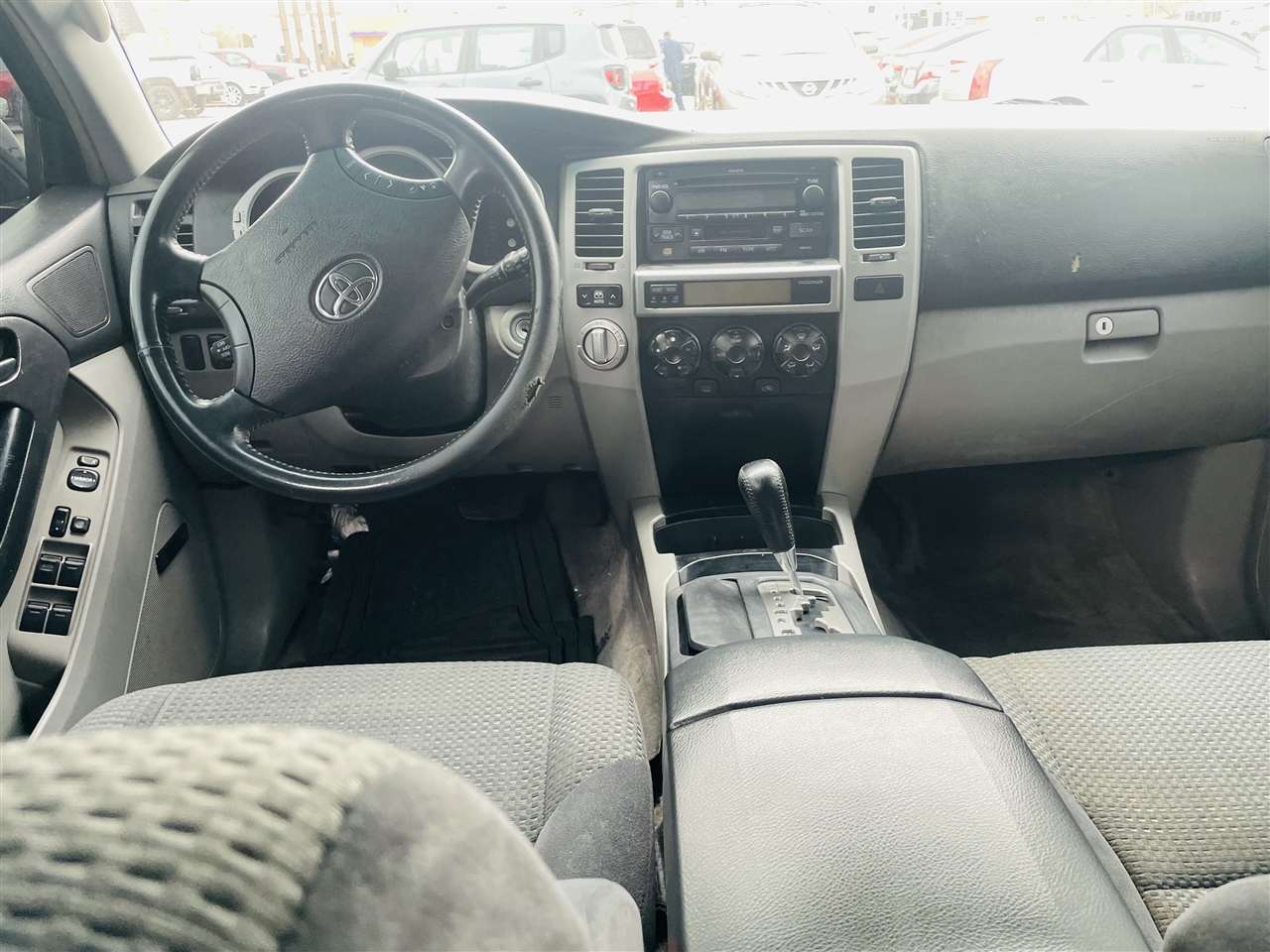 Toyota 4Runner 4dr SR5 V8 Auto 4WD (Natl) 2003