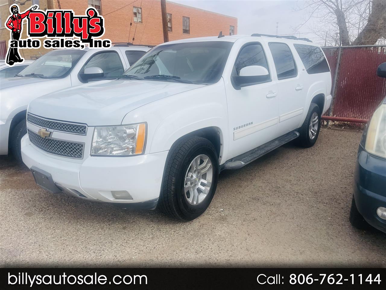 Chevrolet Suburban 2WD 4dr 1500 LT 2011