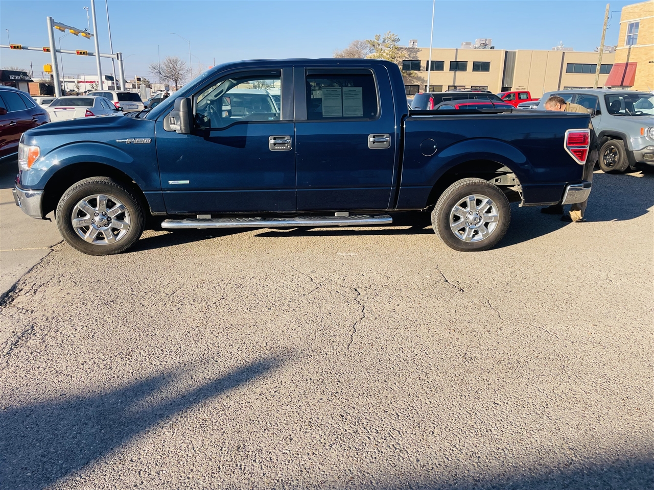 Ford F-150 2WD SuperCrew 145" King Ranch 2014